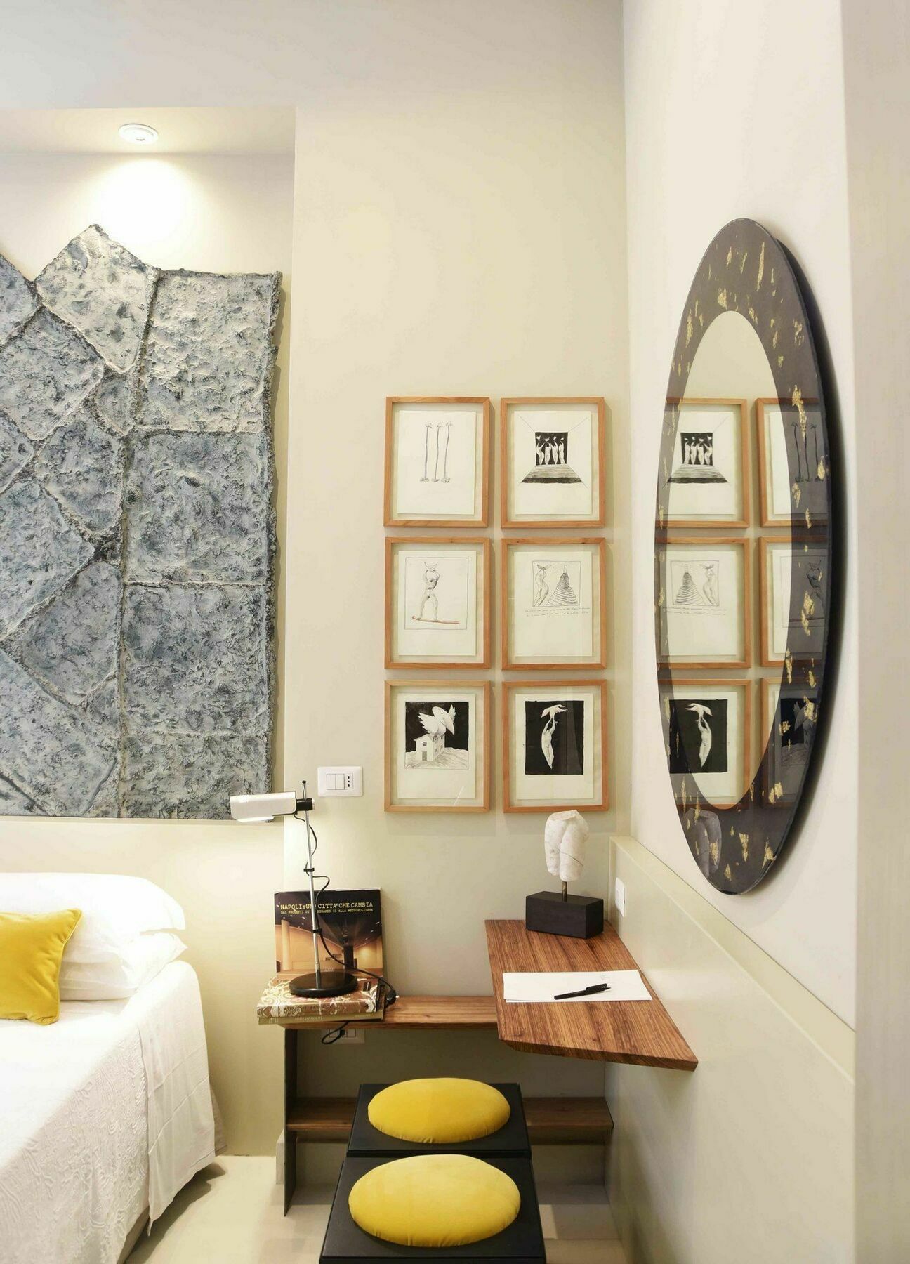 Atelier Ines B&B Home Gallery เนเปิลส์ ภายนอก รูปภาพ