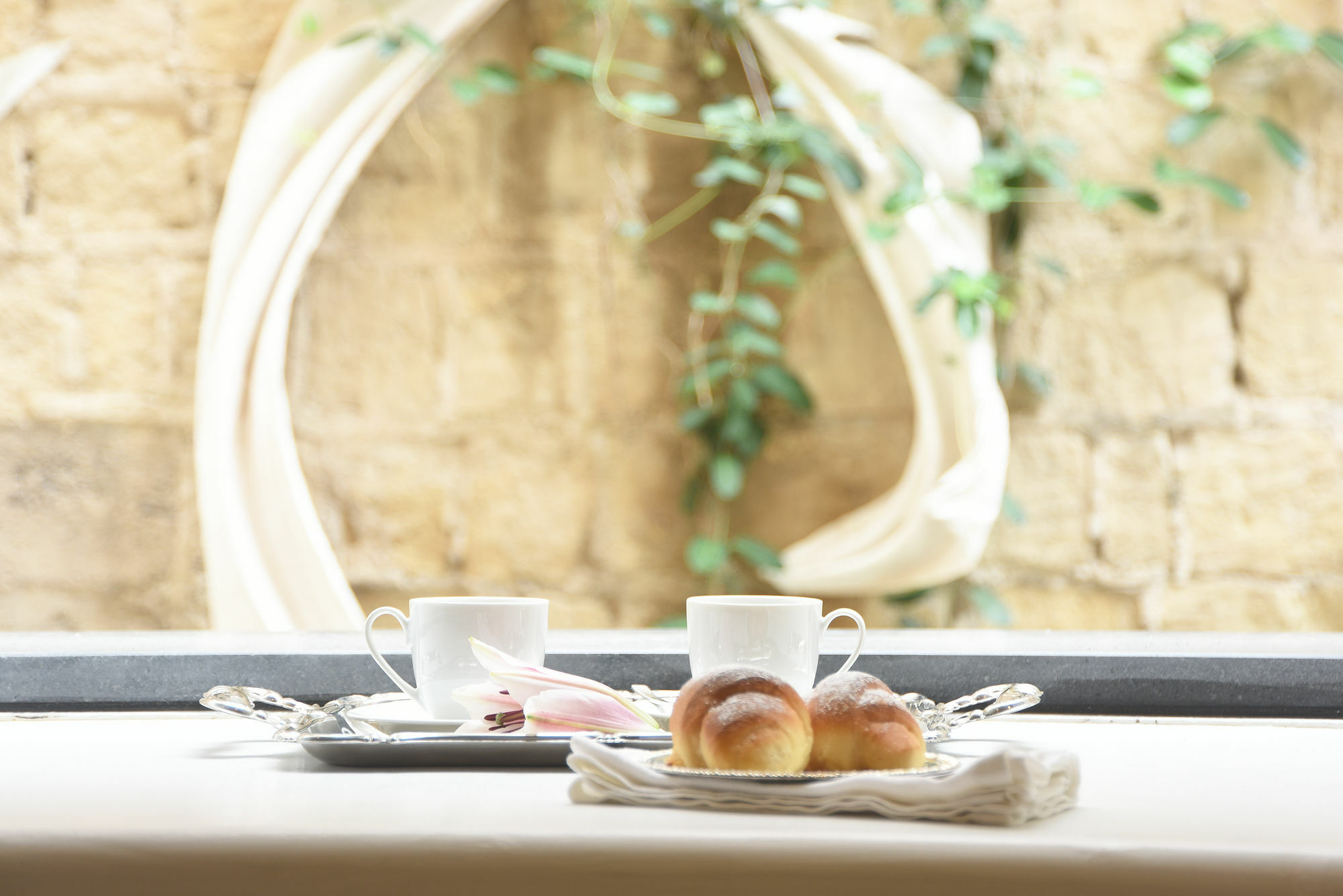 Atelier Ines B&B Home Gallery เนเปิลส์ ภายนอก รูปภาพ