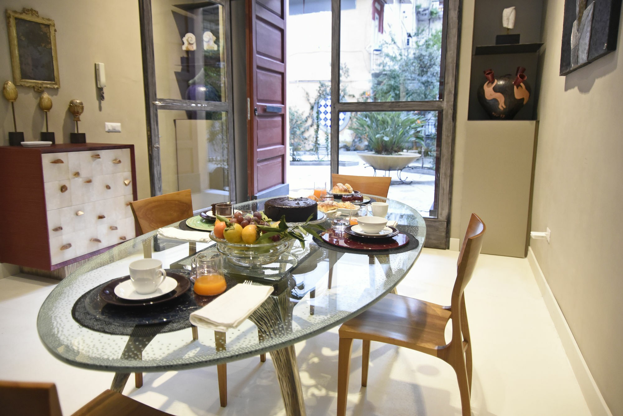 Atelier Ines B&B Home Gallery เนเปิลส์ ภายนอก รูปภาพ
